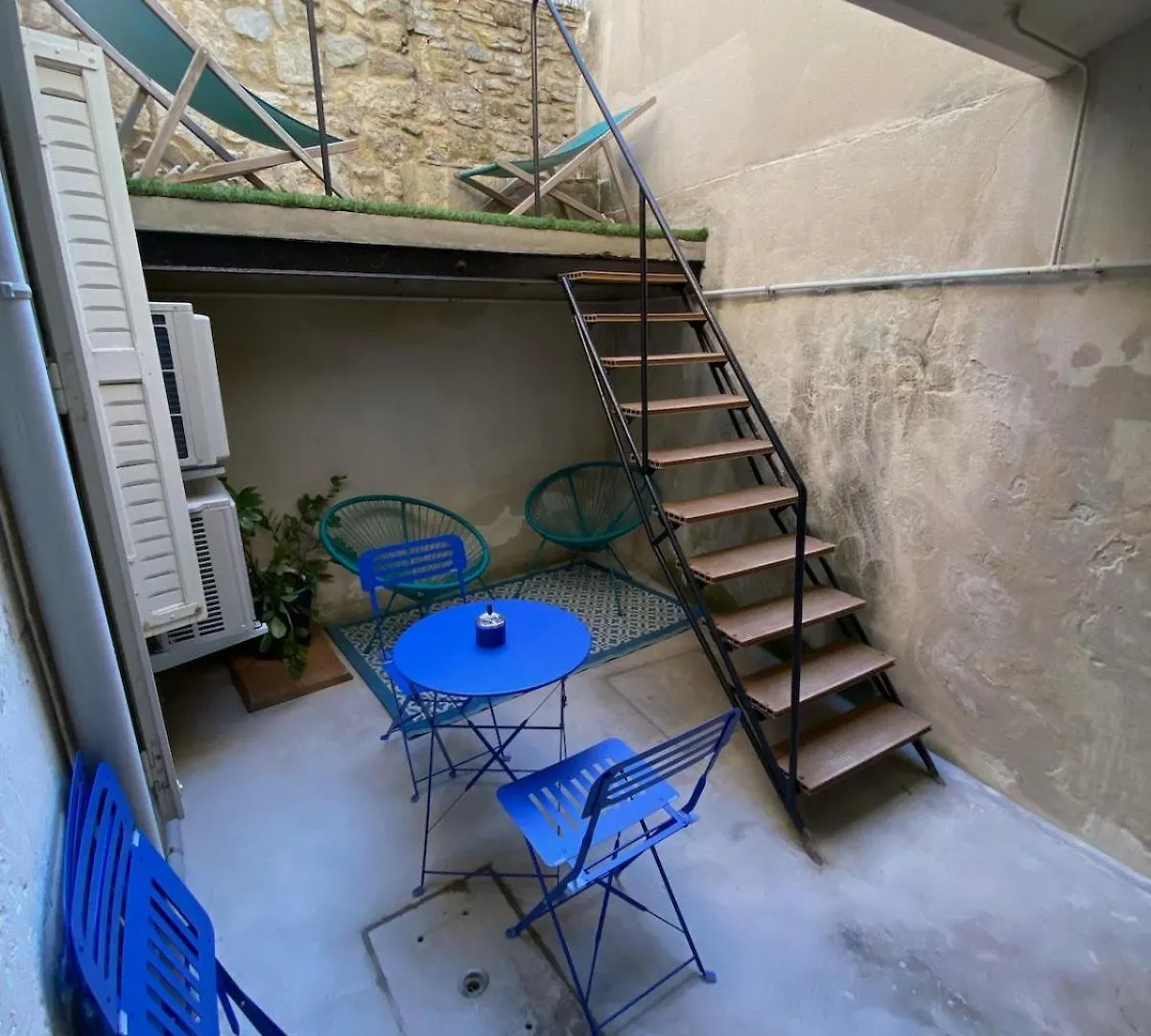 Le Clos Des Papes Avignon 0*,